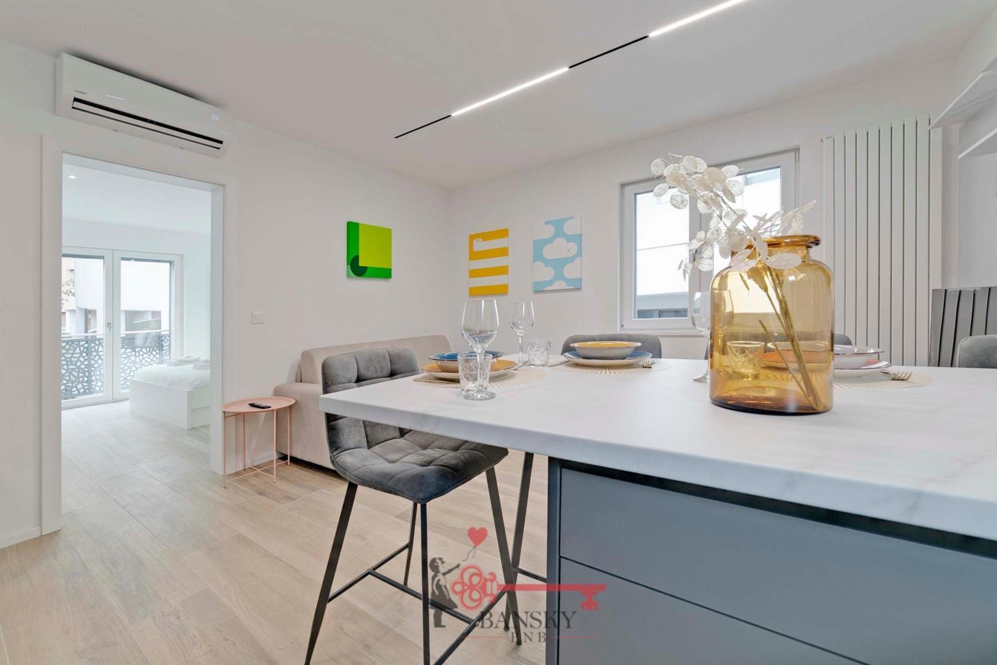 Home Sofia Room 2 - Modern Station -By Easylife Swiss ルガーノ エクステリア 写真