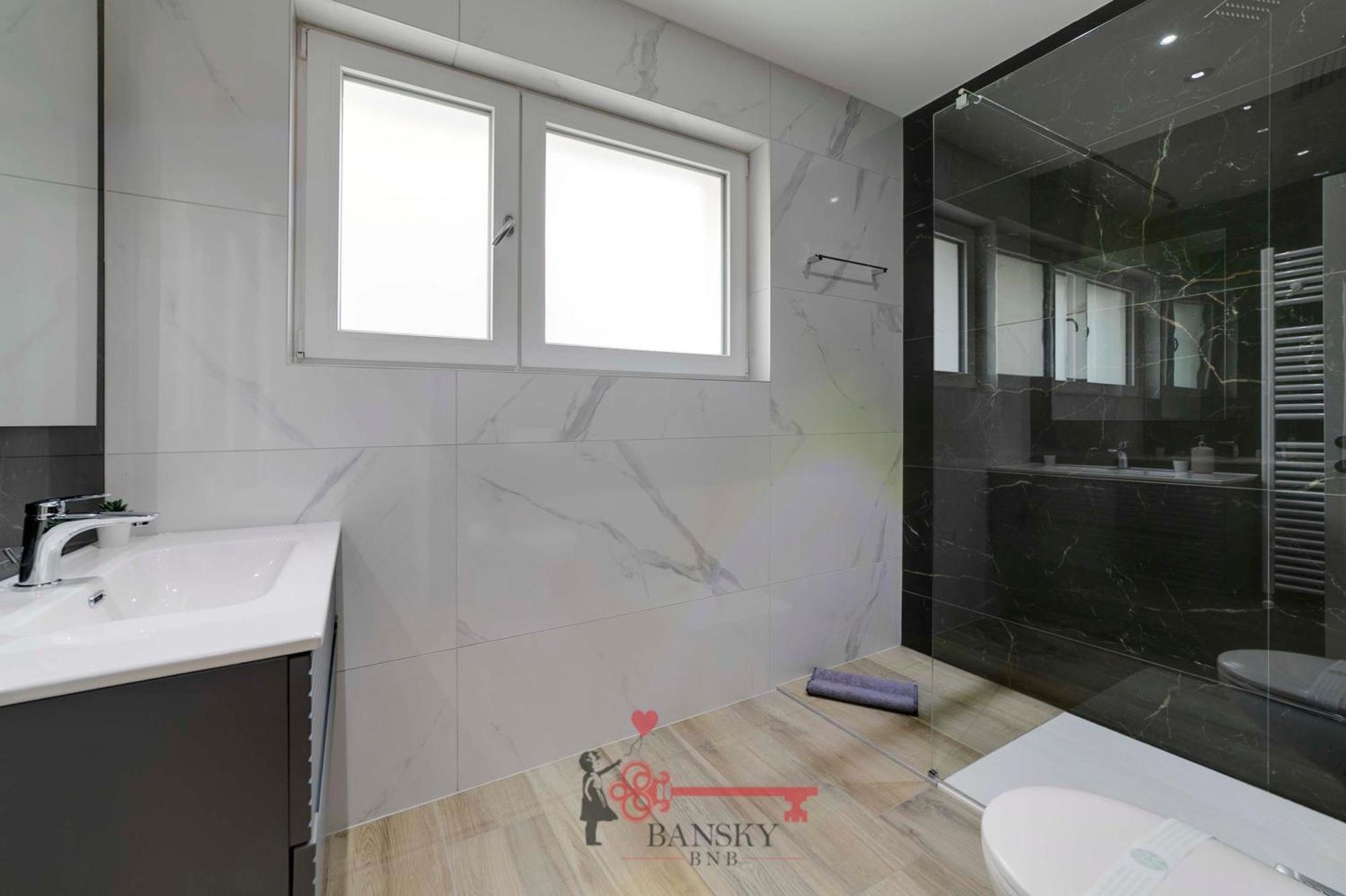 Home Sofia Room 2 - Modern Station -By Easylife Swiss ルガーノ エクステリア 写真